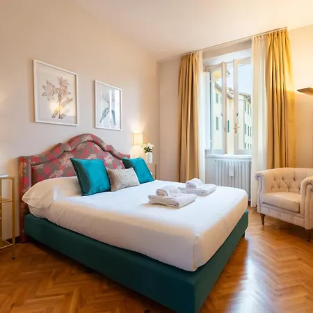 Via Panzani 16, 3th Floor - Antonella - Elegant & Spacious, 3-bedroom In Historic Center Apartment Florence