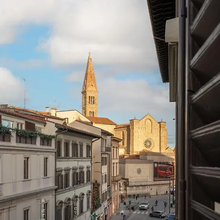 Via Panzani 16, 3rd Floor - Antonella - Elegant & Spacious, 3-bedroom In Historic Center شقة فلورنس