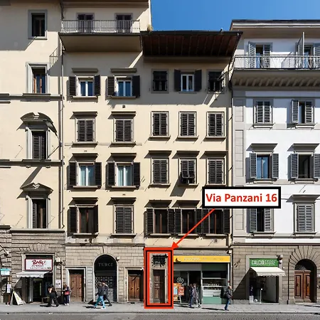 Via Panzani 16, 3th Floor - Antonella - Elegant & Spacious, 3-bedroom In Historic Center Apartment *
